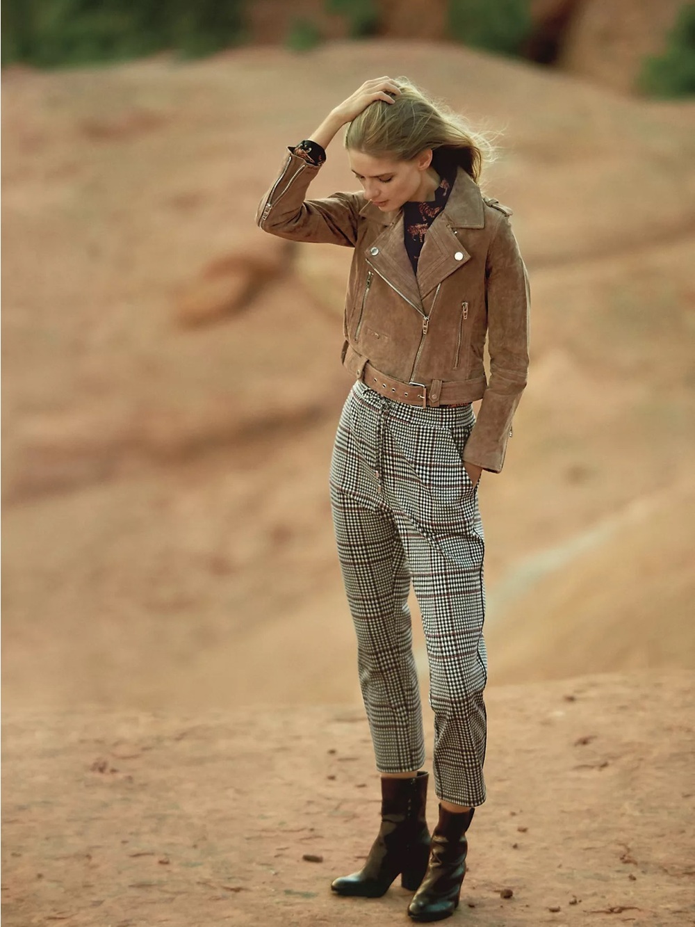 By Anthropologie Size Medium Plaid Dickens Joggers
